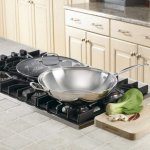 726-38H Chef's Classic? Stainless 14"" Stir-Fry Pan with Helper Handle & Glass Cover Cuisinart New