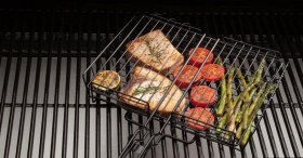 CNTB-422 Simply Grilling Nonstick Grilling Basket Cuisinart New